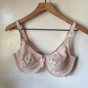 Wacoal | Halo Lace Underwire Bra